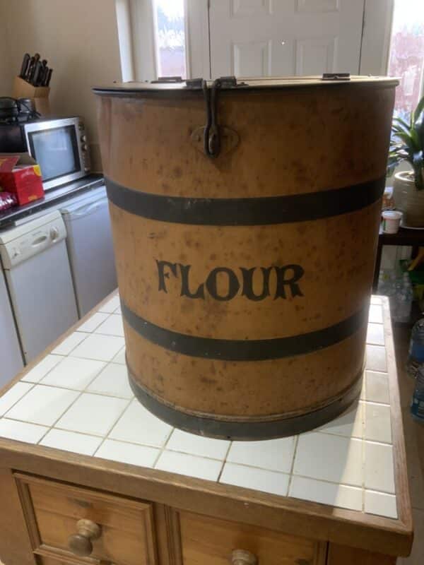 Toleware Flour tin container Antique Collectibles 27