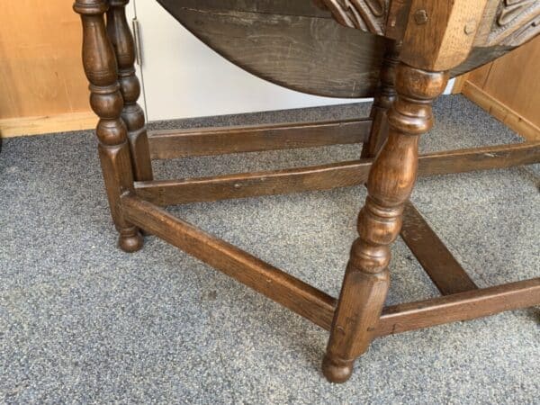 Credence table 1750’s oak peg jointed - Image 9