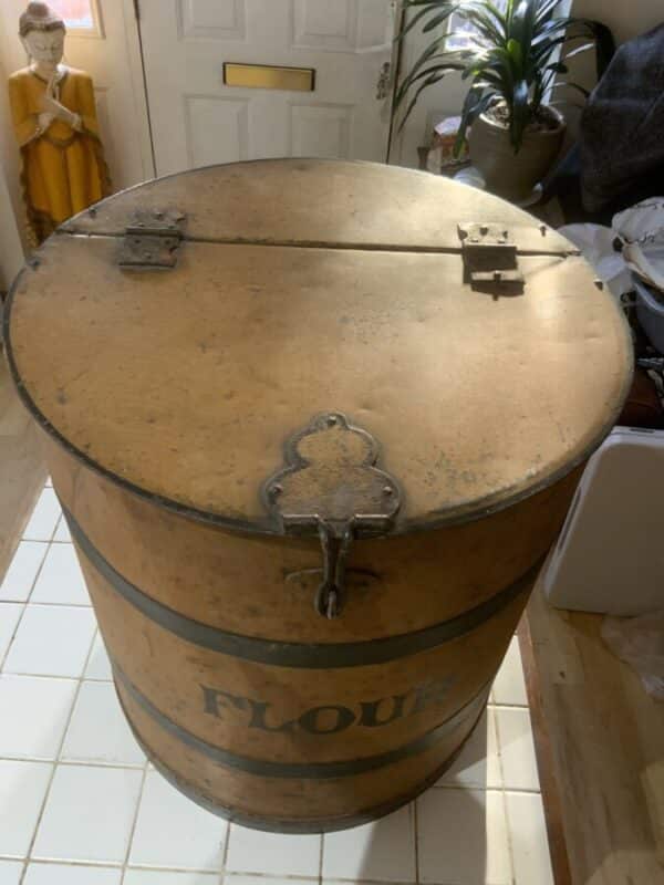 Toleware Flour tin container Antique Collectibles 30
