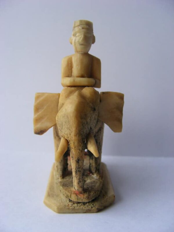 A Rare Early Islamic Bone Chess piece BISHOP fil Elephant with RIDER Egypt c1,000 years old ancient Antiquities 9