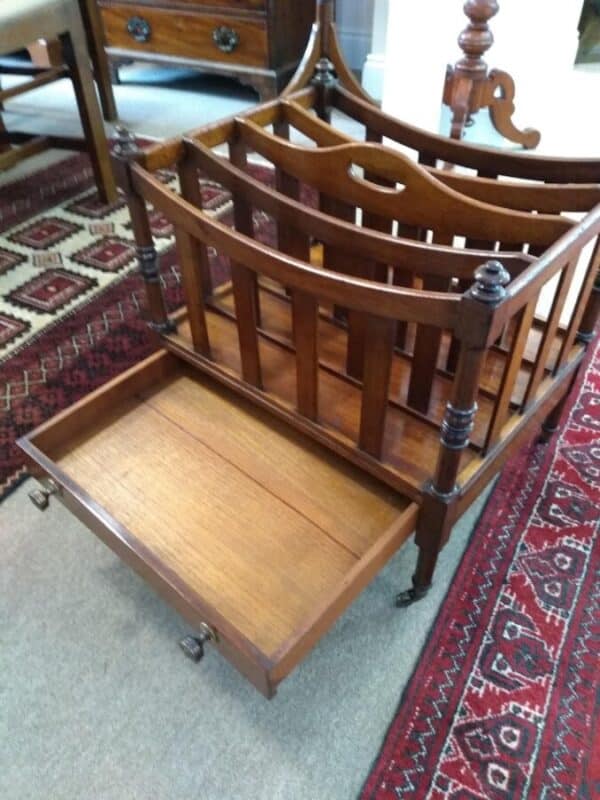 Mahogany Canterbury - Image 2