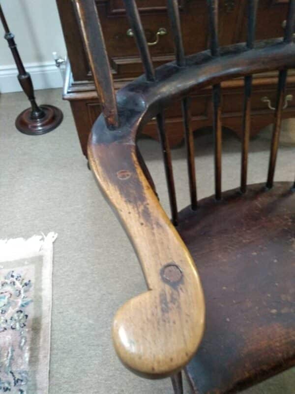 High Backed Chair - Image 4