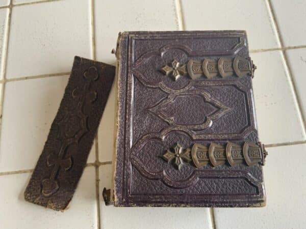 Abraham Lincoln's English side of Family's Album - Image 12