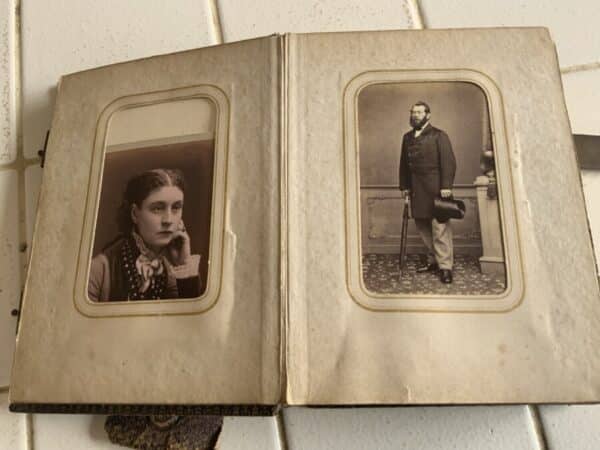 Abraham Lincoln’s English side of Family’s Album Antique Collectibles 4