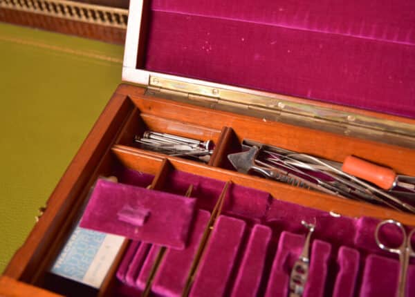 John Weiss & Son Dentist Set SAI2662 John Weiss Antique Boxes 5