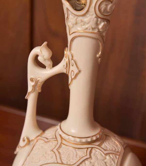 Royal Worcester Jug Lamp SAI2669 - Image 12