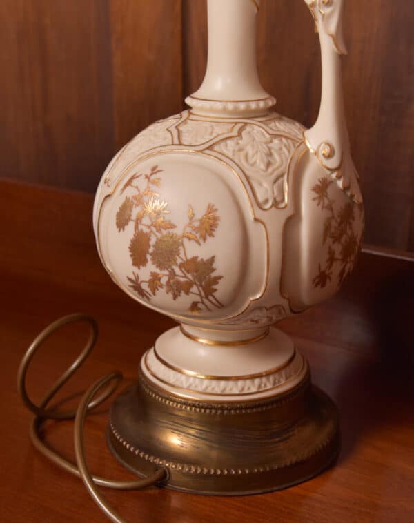 Royal Worcester Jug Lamp SAI2669 Royal Worcester Antique Ceramics 7
