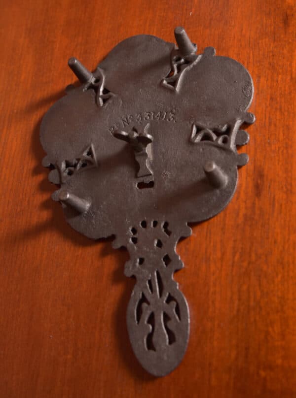 Cast Iron Trivet / Pot Stand SAI2670 - Image 8