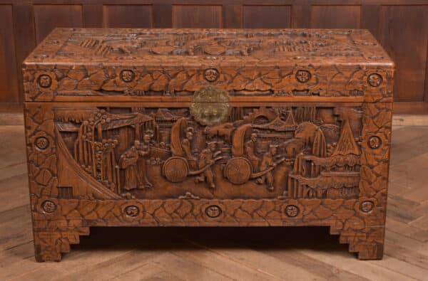 Chinese Camphor Wood Storage / Blanket Box SAI2671 - Image 9