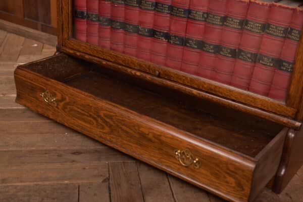 Globe Wernicke Oak 7 Section Bookcase SAI2667 - Image 8