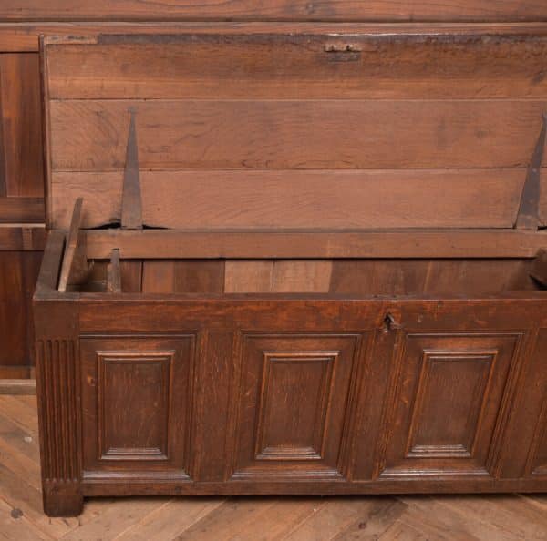 Oak Coffer/ Blanket Box SAI2672 Antique Chests 19