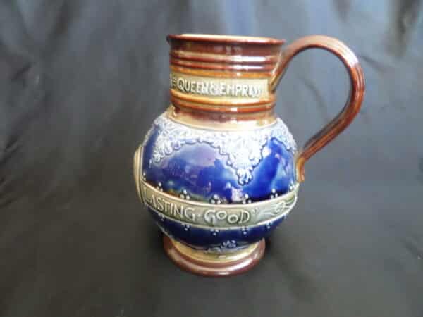 A ROYAL DOULTON COMMEMORATIVE QUEEN VICTORIA JUG Antique Ceramics 4