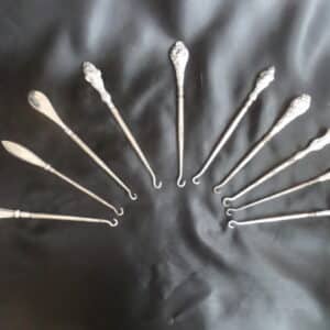 A COLLECTION OF VICTORIAN BUTTON HOOKS (many Silver Hallmarked) Antique Collectibles