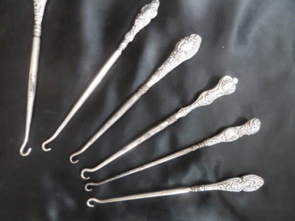 A COLLECTION OF VICTORIAN BUTTON HOOKS (many Silver Hallmarked) - Image 2