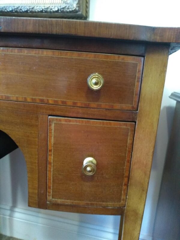 Bow Fronted Side Table - Image 3