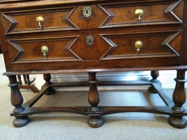 William and Mary Two over Four Chest of Draws - Image 5