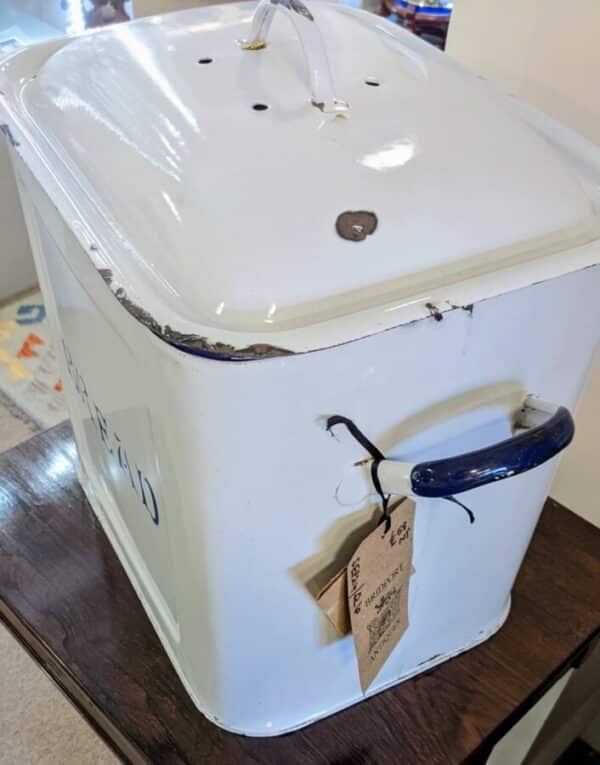 Enamelled Bread Bin - Image 2