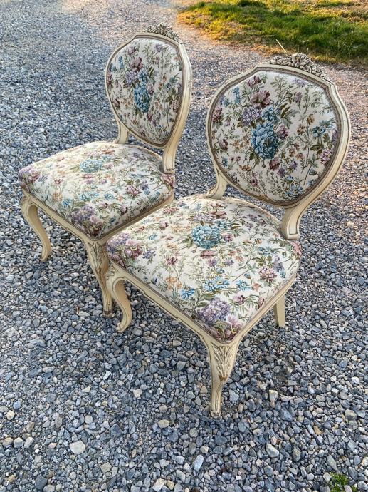 A Pair Chair (early 20th century) Antique Chairs 5
