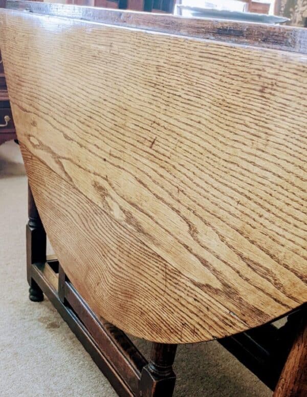Oak Gateleg Table - Image 4