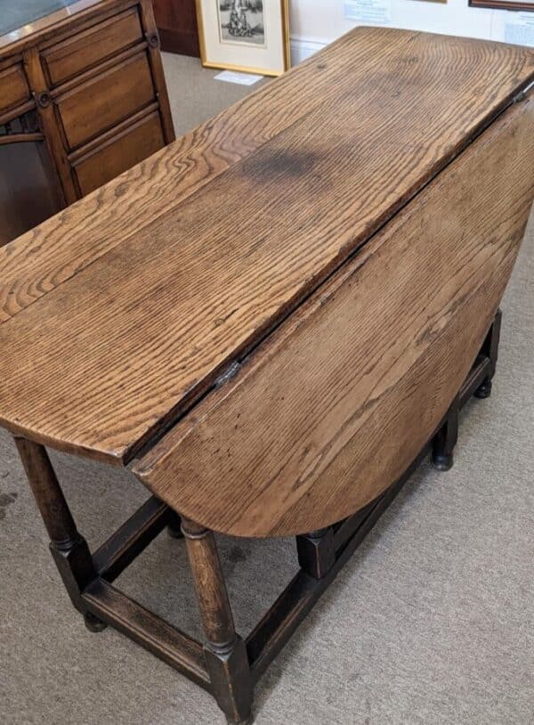 Oak Gateleg Table - Image 2