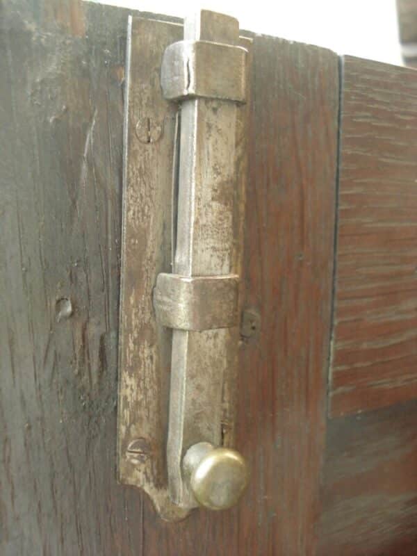 Freestanding oak two door corner cupboard - Image 9