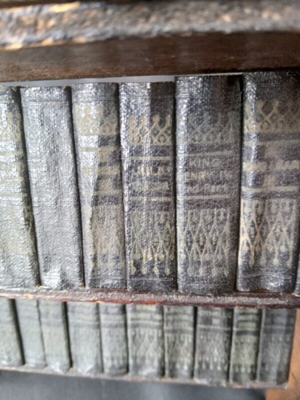COMPLETE WORKS OF SHAKESPEARE in MINIATURE BOOKS - Image 3