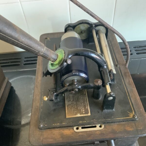 Phonograph Standard Edison with Crane & Witches Horn - Image 4
