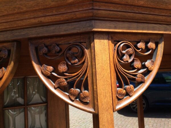 Arts and Crafts Oak Sideboard - Image 5
