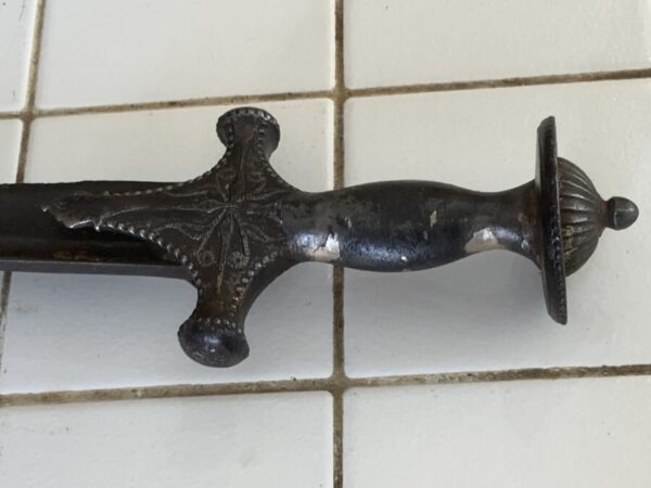 Talwar early 17th century Antique Swords 14
