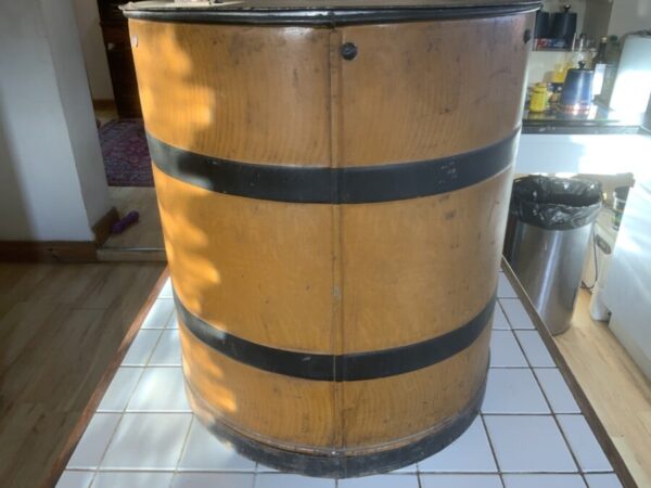 Downton Abbey’s Kitchen quality, Toleware Flour bin - Image 15