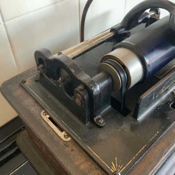 Phonograph Standard Edison with Crane & Witches Horn - Image 12
