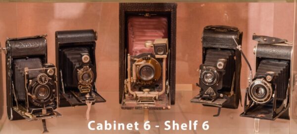 Exceptionally Rare Private Collection of 402 Vintage Cameras - Image 14