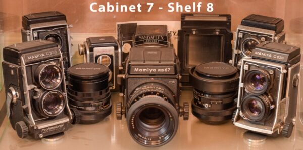 Exceptionally Rare Private Collection of 402 Vintage Cameras - Image 22