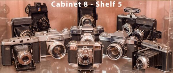 Exceptionally Rare Private Collection of 402 Vintage Cameras - Image 27