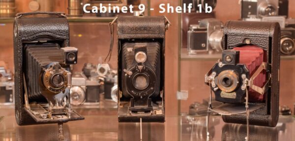 Exceptionally Rare Private Collection of 402 Vintage Cameras - Image 31