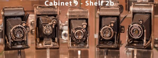 Exceptionally Rare Private Collection of 402 Vintage Cameras - Image 33