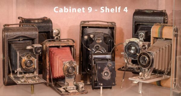 Exceptionally Rare Private Collection of 402 Vintage Cameras - Image 35
