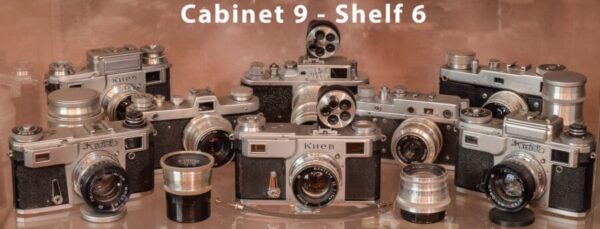 Exceptionally Rare Private Collection of 402 Vintage Cameras - Image 37