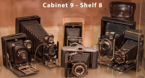 Exceptionally Rare Private Collection of 402 Vintage Cameras - Image 39