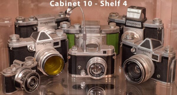 Exceptionally Rare Private Collection of 402 Vintage Cameras - Image 43