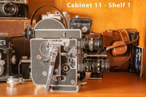 Exceptionally Rare Private Collection of 402 Vintage Cameras - Image 54