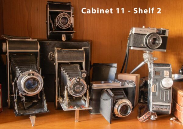 Exceptionally Rare Private Collection of 402 Vintage Cameras - Image 55