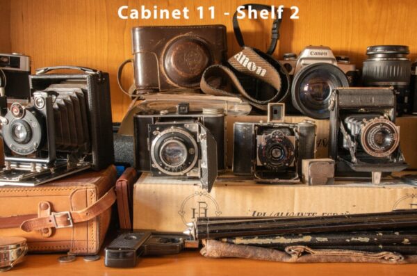 Exceptionally Rare Private Collection of 402 Vintage Cameras - Image 56