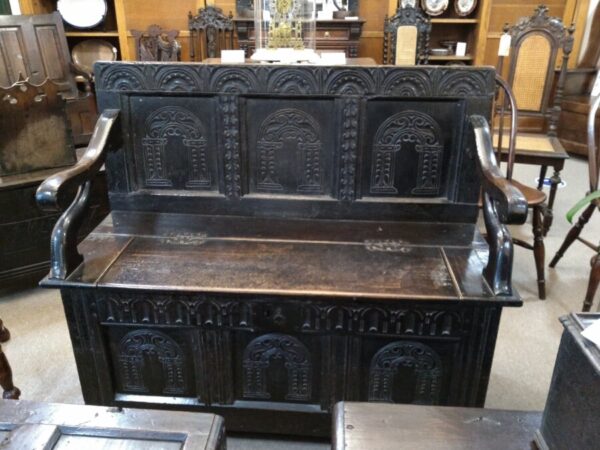 Carved Oak Settle Georgian Settle Miscellaneous 3