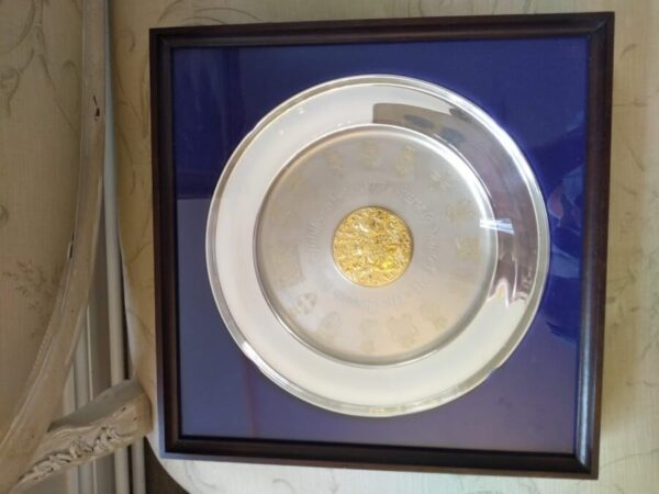 College of Arms Queen Silver Jubilee Plaque