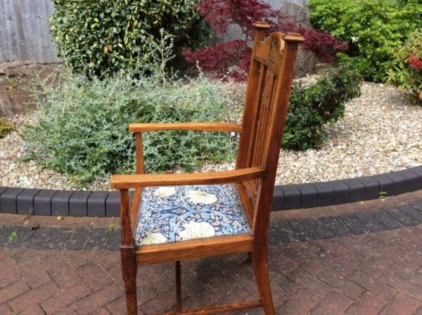 Set of Eight Arts and Crafts Dining Chairs - Image 9