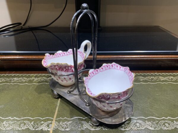 Copeland Spode Strawberry’s & Cream rare Old Crow Pattern