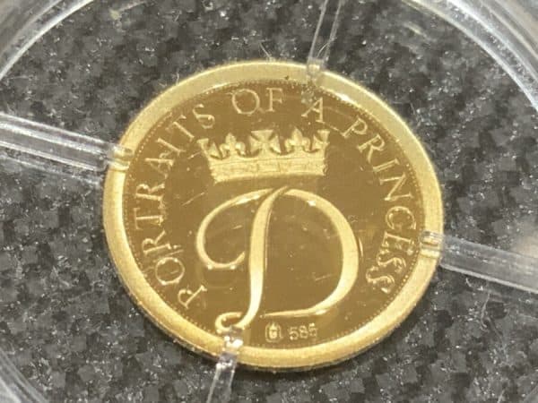 Lady Diana Spencer “ Portrait of A Princess “ Gold Coin Antique Collectibles 4