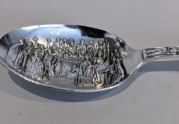 Queen Victoria Jubilee Spoon jubillee Antique Silver 3