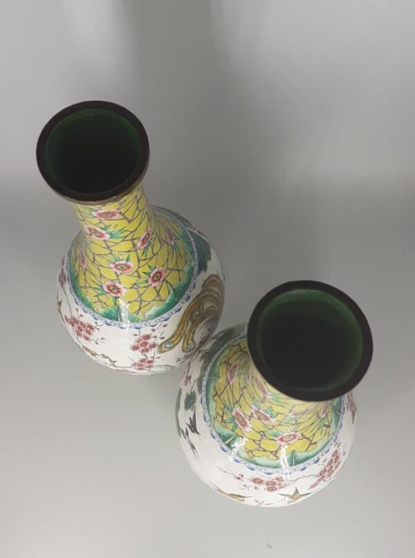 Chinese Vases pair of chinese vases Miscellaneous 6